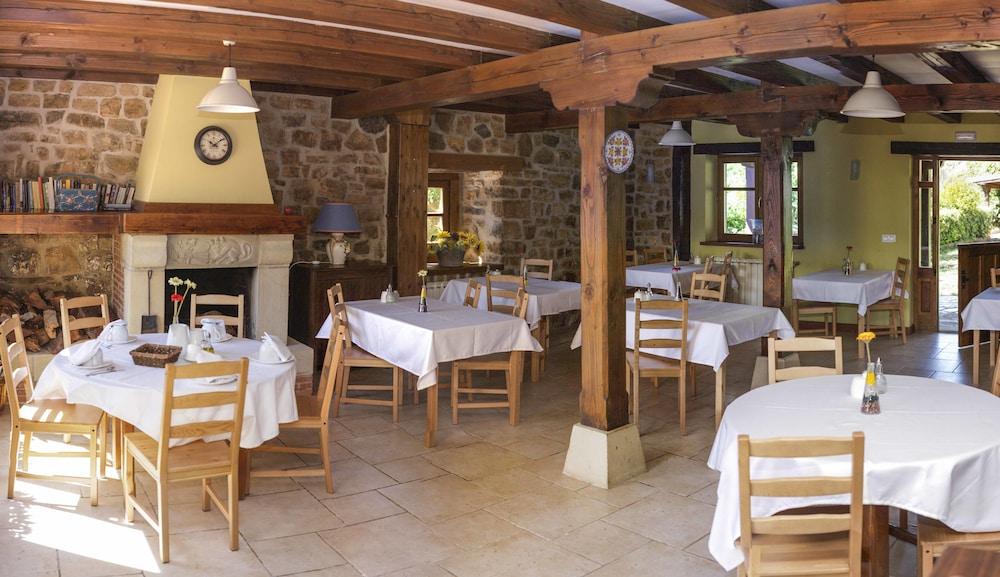 Gasthaus Mirador De Picos Aliezo Exterior foto
